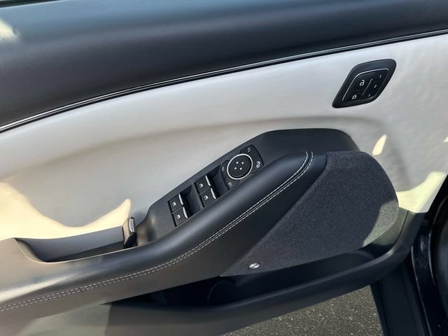 Used 2021 Ford Mustang Mach-E Premium AWD/4WD image 16