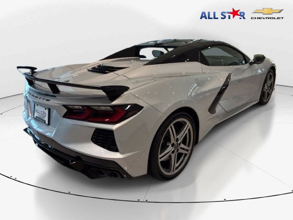 New 2027 Chevrolet Corvette Stingray Convertible w/ Z51 Performance Package RWD image 6