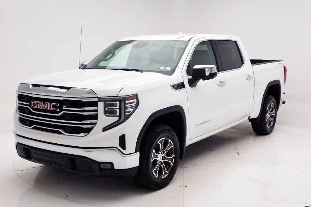 Used 2026 GMC Sierra 1500 SLT AWD/4WD image 2