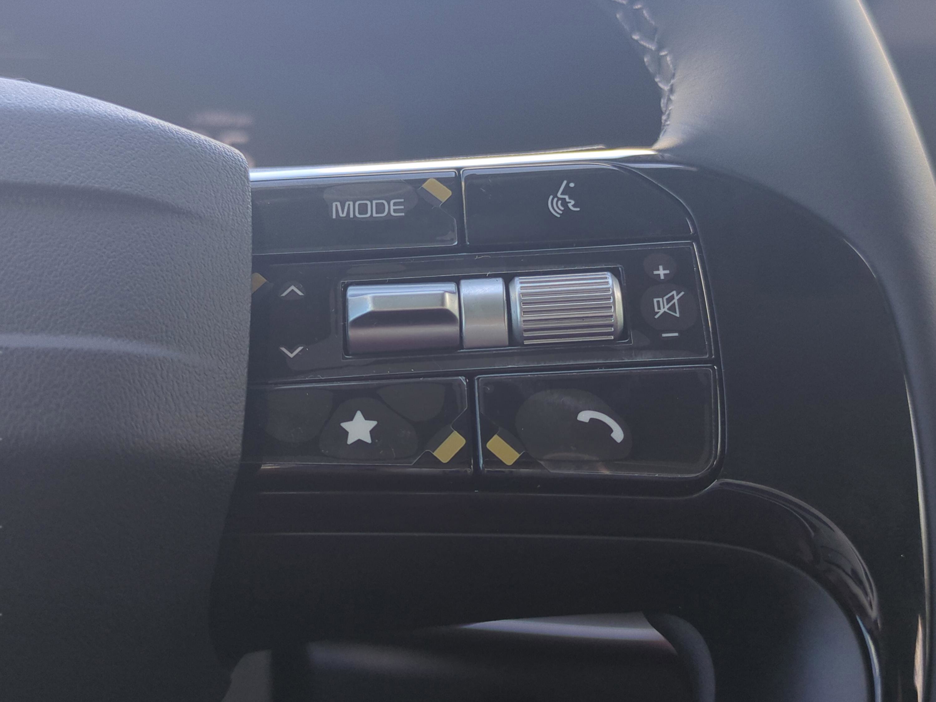 New 2026 Kia Sorento LX image 13