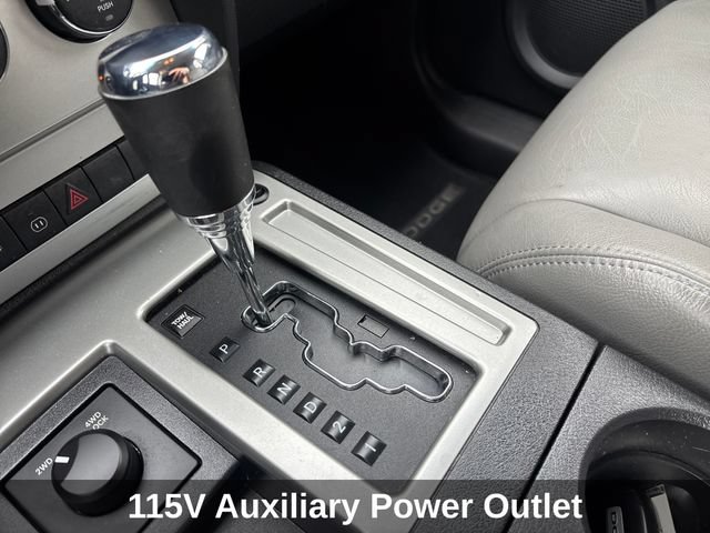 Used 2008 Dodge Nitro SXT AWD/4WD image 17