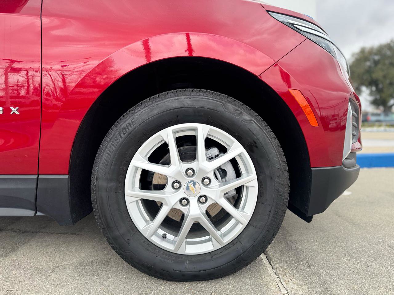 Used 2023 Chevrolet Equinox LT image 18