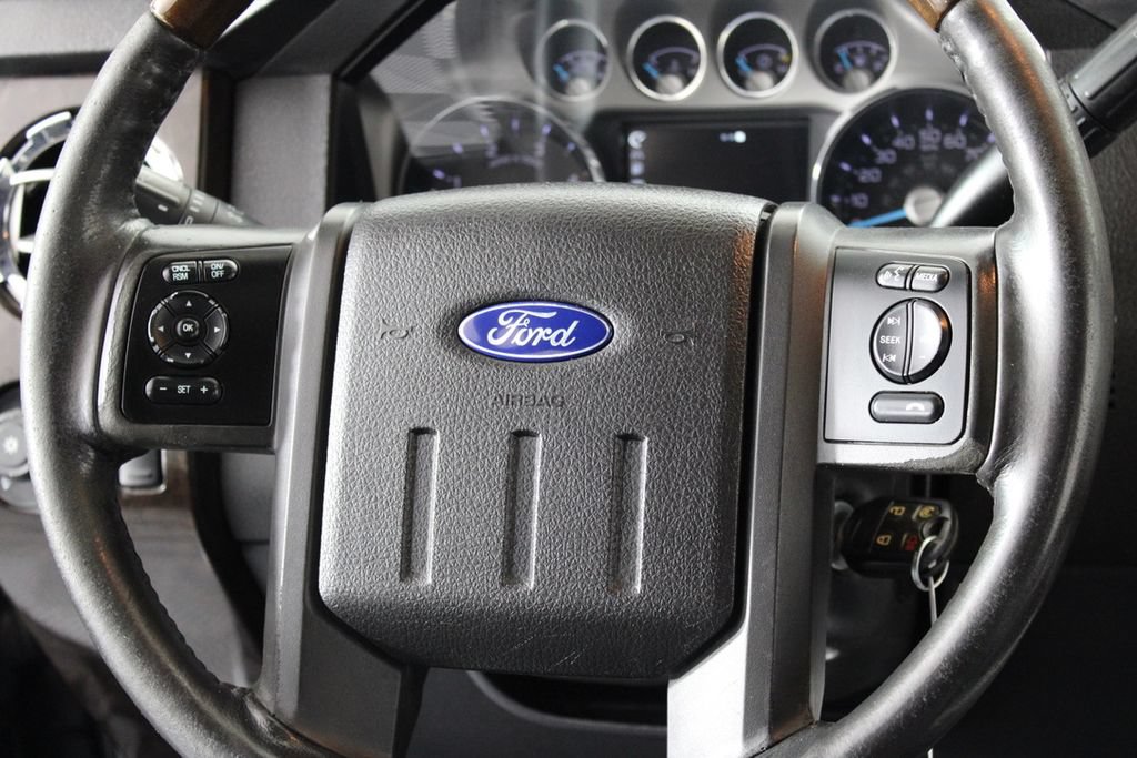 Used 2016 Ford F450 Platinum AWD/4WD image 32