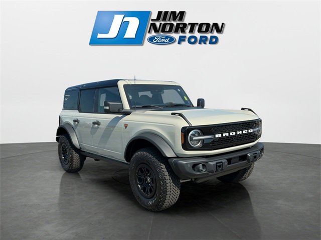 New 2025 Ford Bronco Badlands