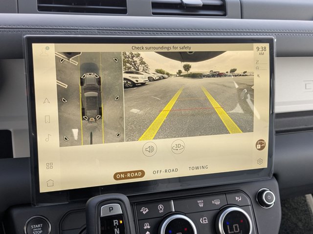 New 2026 Land Rover Defender 110 X-Dynamic SE AWD/4WD image 13