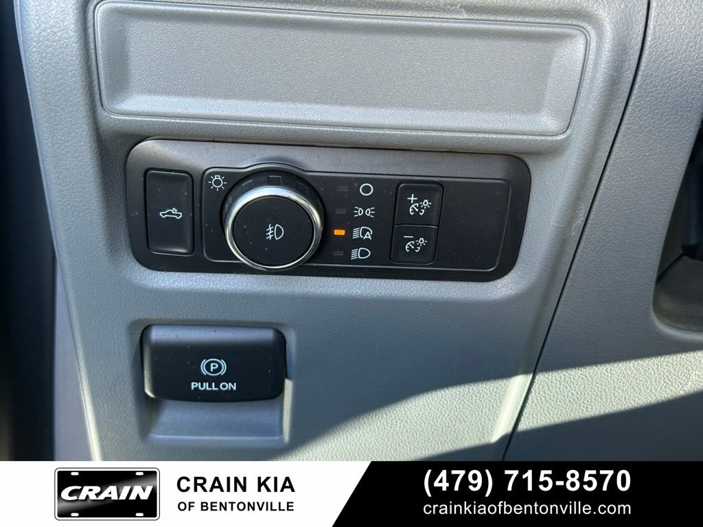 Used 2021 Ford F150 XLT image 13