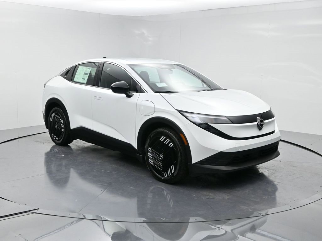 New 2026 Nissan Leaf image 2