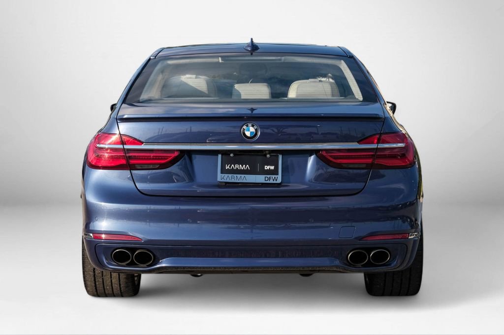 Used 2019 BMW ALPINA B7 xDrive w/ Luxury Rear Seating Package image 7