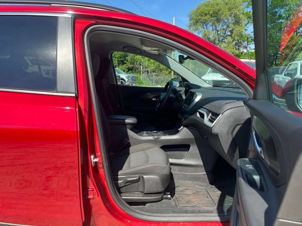 Used 2023 GMC Terrain SLE w/ Driver Convenience Package AWD/4WD image 33