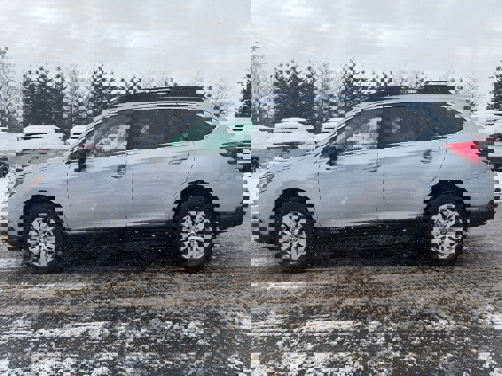 Used 2019 Subaru Outback 2.5i image 7