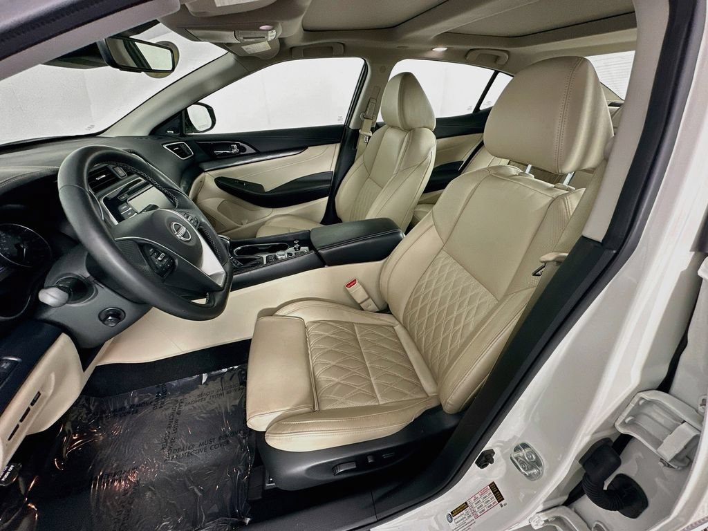 Certified 2023 Nissan Maxima Platinum w/ Sport Mat Group FWD image 29