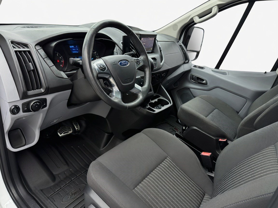 Used 2016 Ford Transit 350 XLT RWD image 7