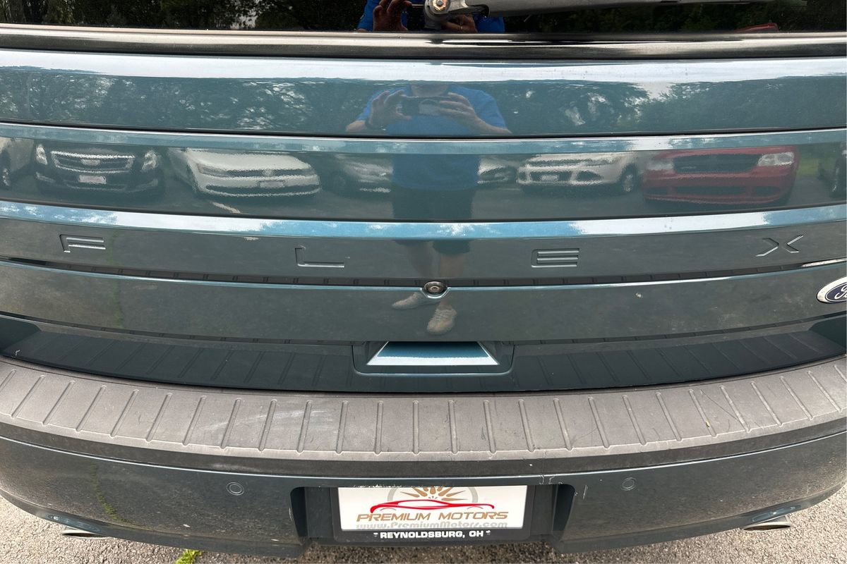 Used 2016 Ford Flex SE image 24