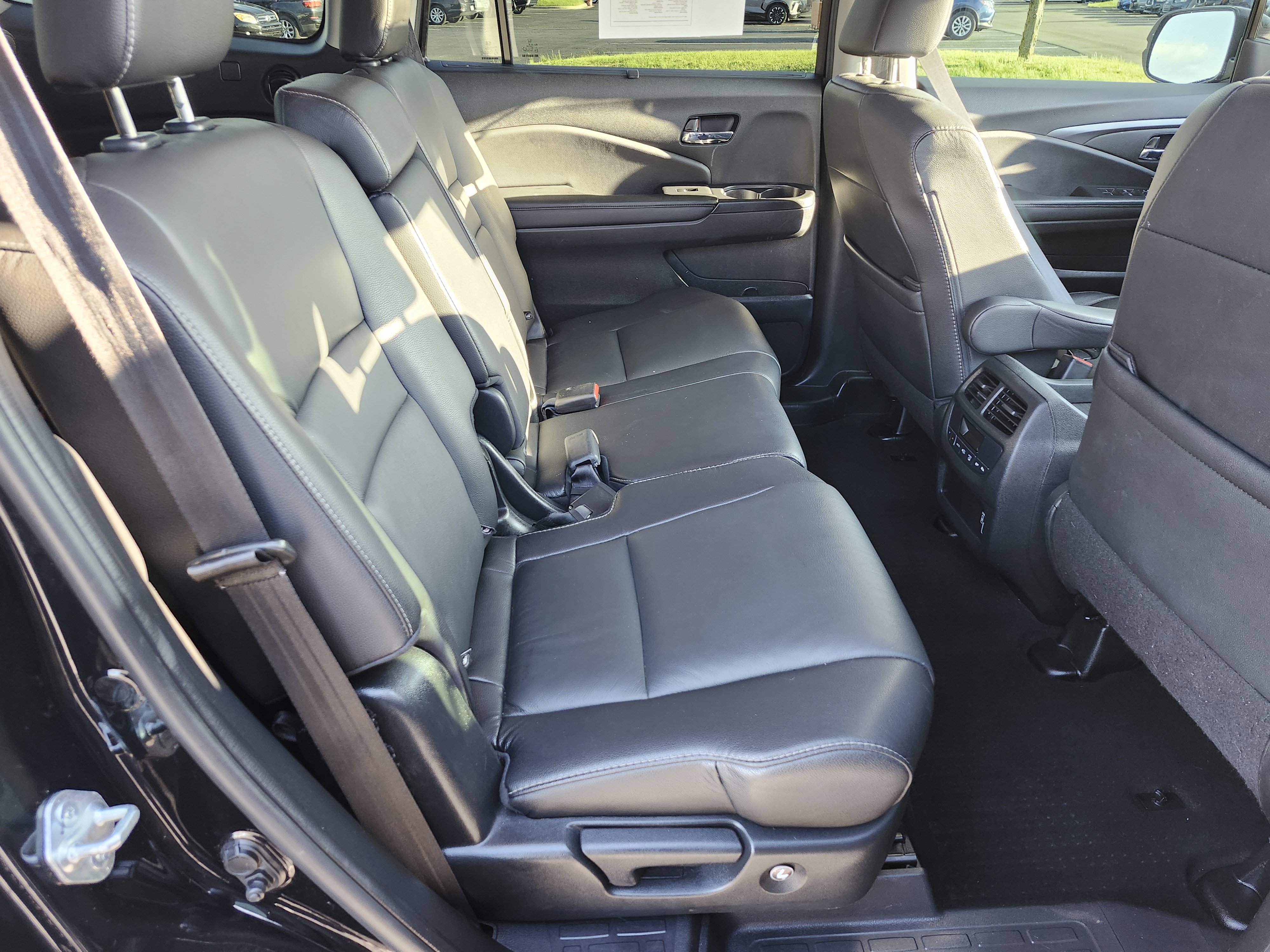 Used 2021 Honda Pilot Special Edition image 20