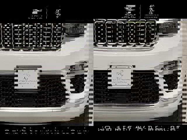 Used 2023 Jeep Grand Cherokee Summit w/ Adv Protech Group IV image 11