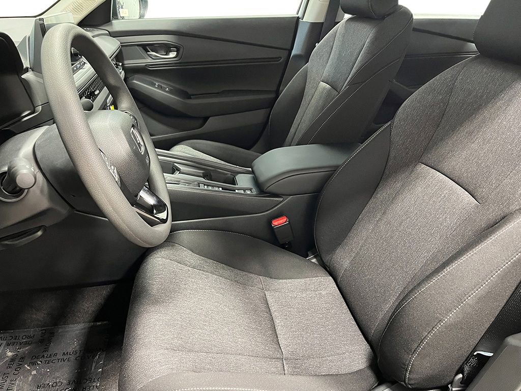 New 2025 Honda Accord SE image 12
