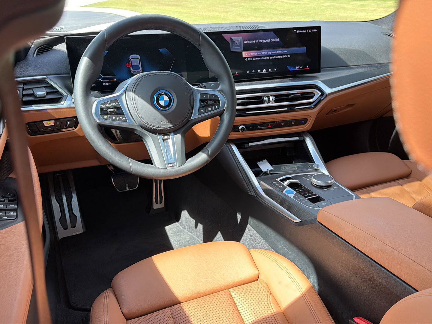 Used 2024 BMW i4 eDrive40 w/ M Sport Package RWD image 18