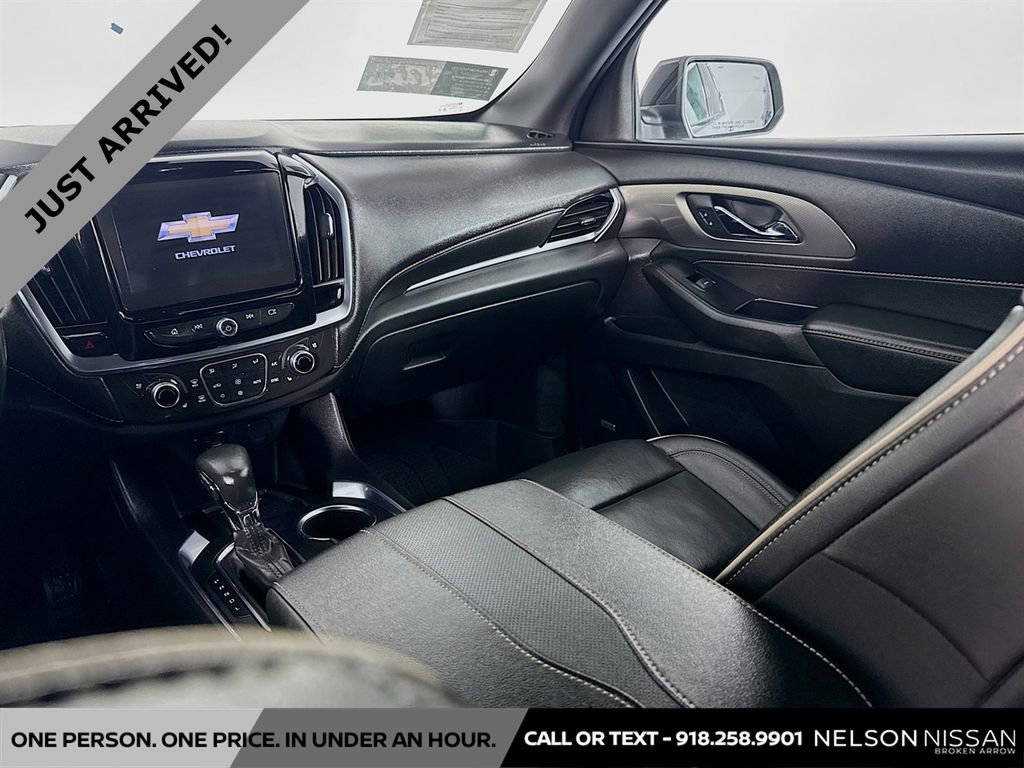 Used 2024 Chevrolet Traverse Premier w/ Redline Edition image 25