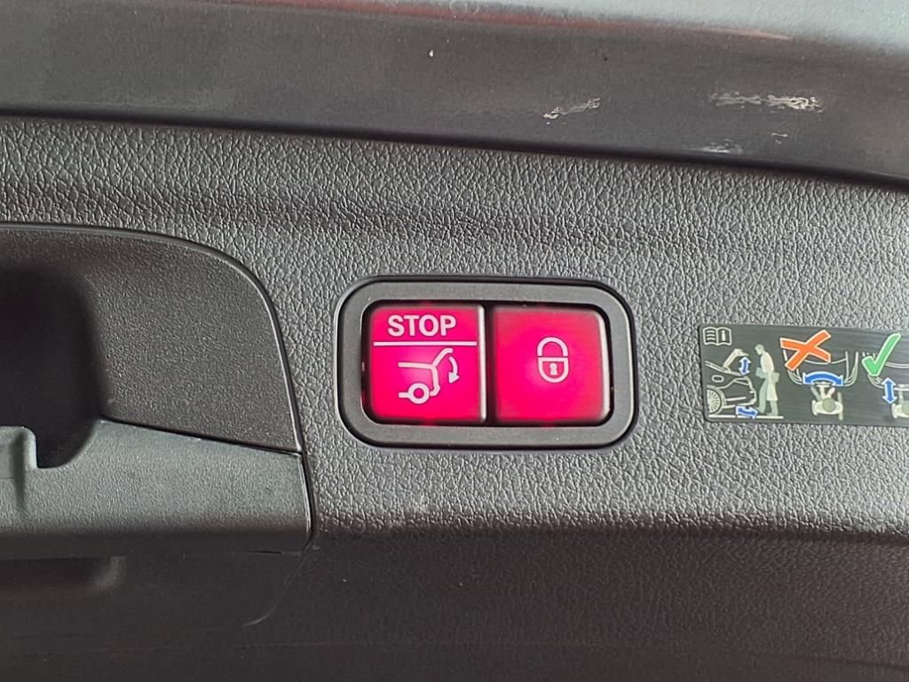 Used 2022 Mercedes-Benz GLE 350 4MATIC image 15