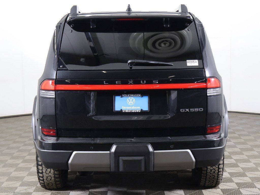 Used 2024 Lexus GX 550 image 16