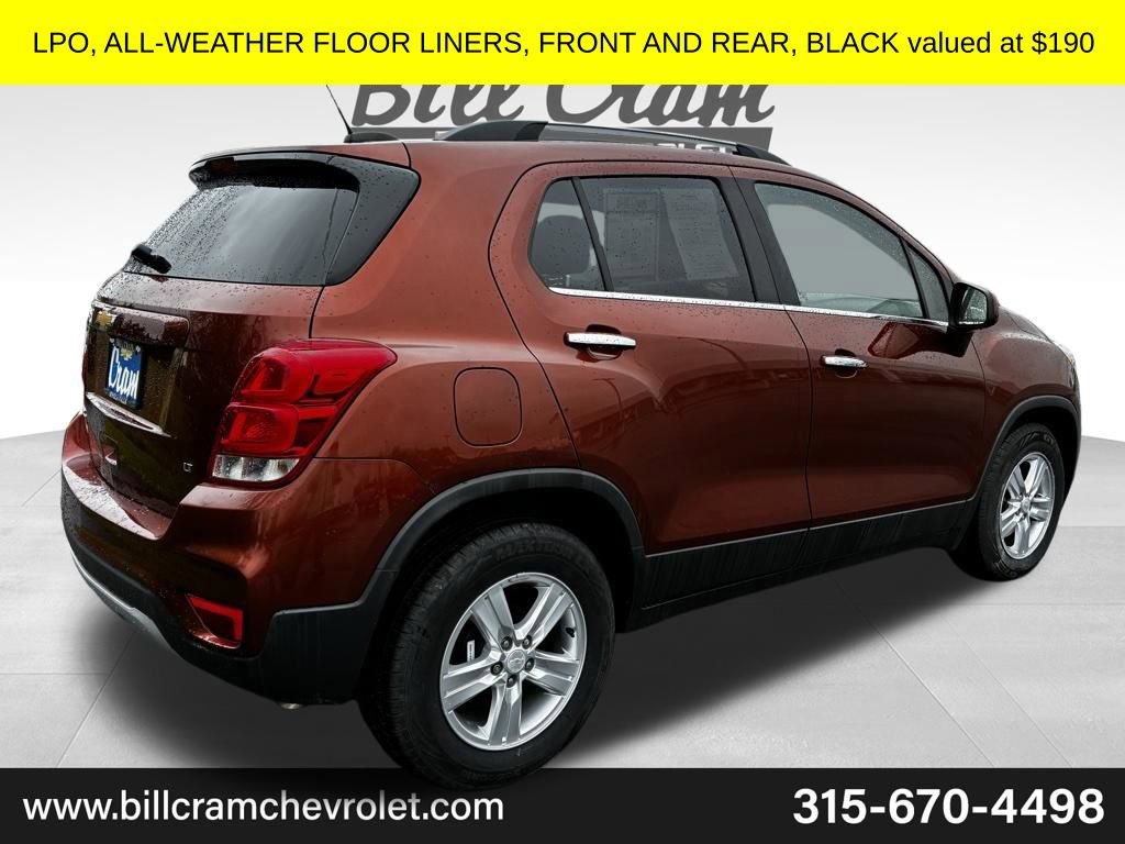 Used 2019 Chevrolet Trax LT w/ LT Convenience Package FWD image 4
