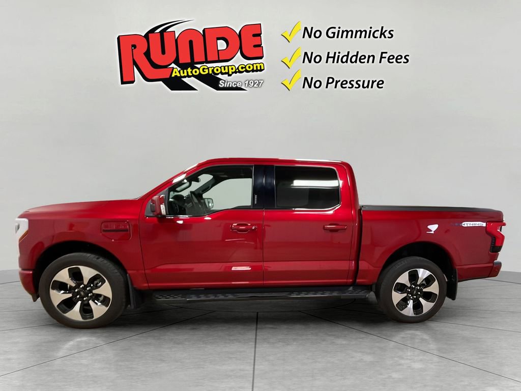 Used 2022 Ford F150 Lightning Platinum AWD/4WD image 3