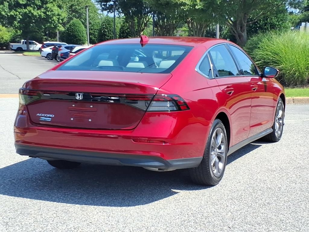 Used 2023 Honda Accord EX image 9