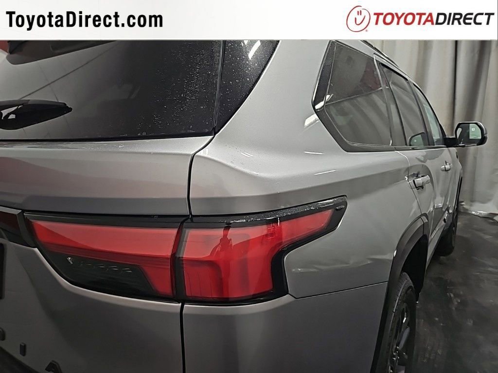 New 2026 Toyota Sequoia Platinum image 7