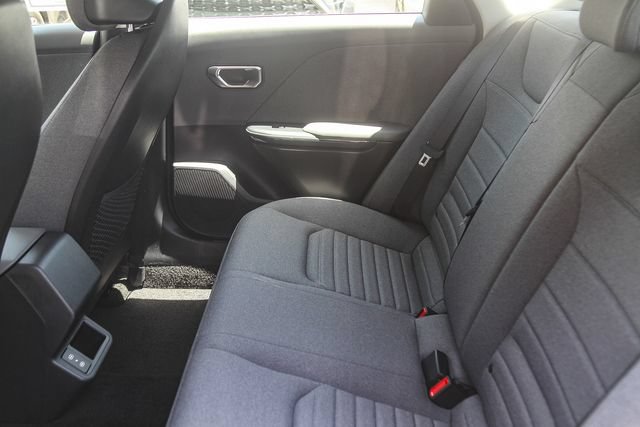Certified 2025 Kia K4 GT-Line Turbo FWD image 18