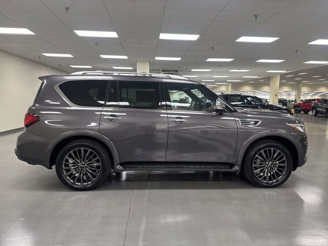 Used 2024 INFINITI QX80 Sensory w/ Cargo Package image 9