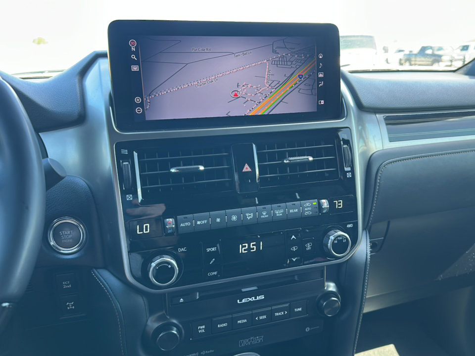 Used 2023 Lexus GX 460 Luxury w/ Accessory Package image 34