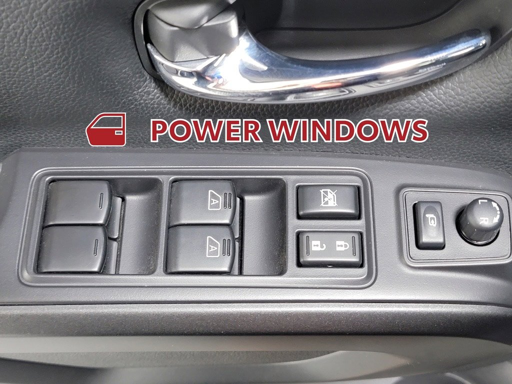Used 2022 Nissan Titan PRO-4X w/ Pro-4x Convenience Package AWD/4WD image 32
