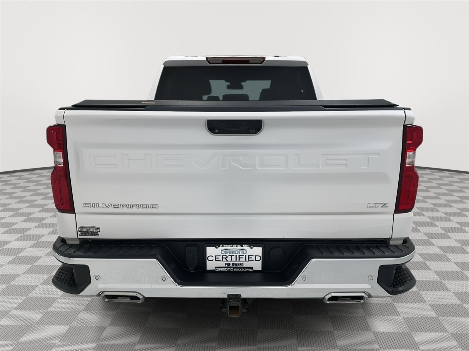 Used 2023 Chevrolet Silverado 1500 LTZ image 4