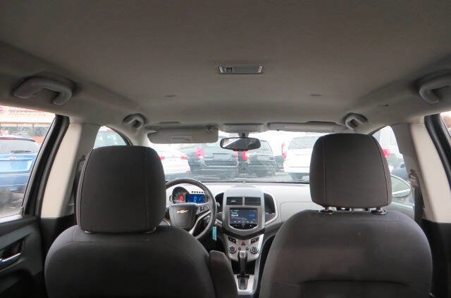 Used 2016 Chevrolet Sonic LT FWD image 16