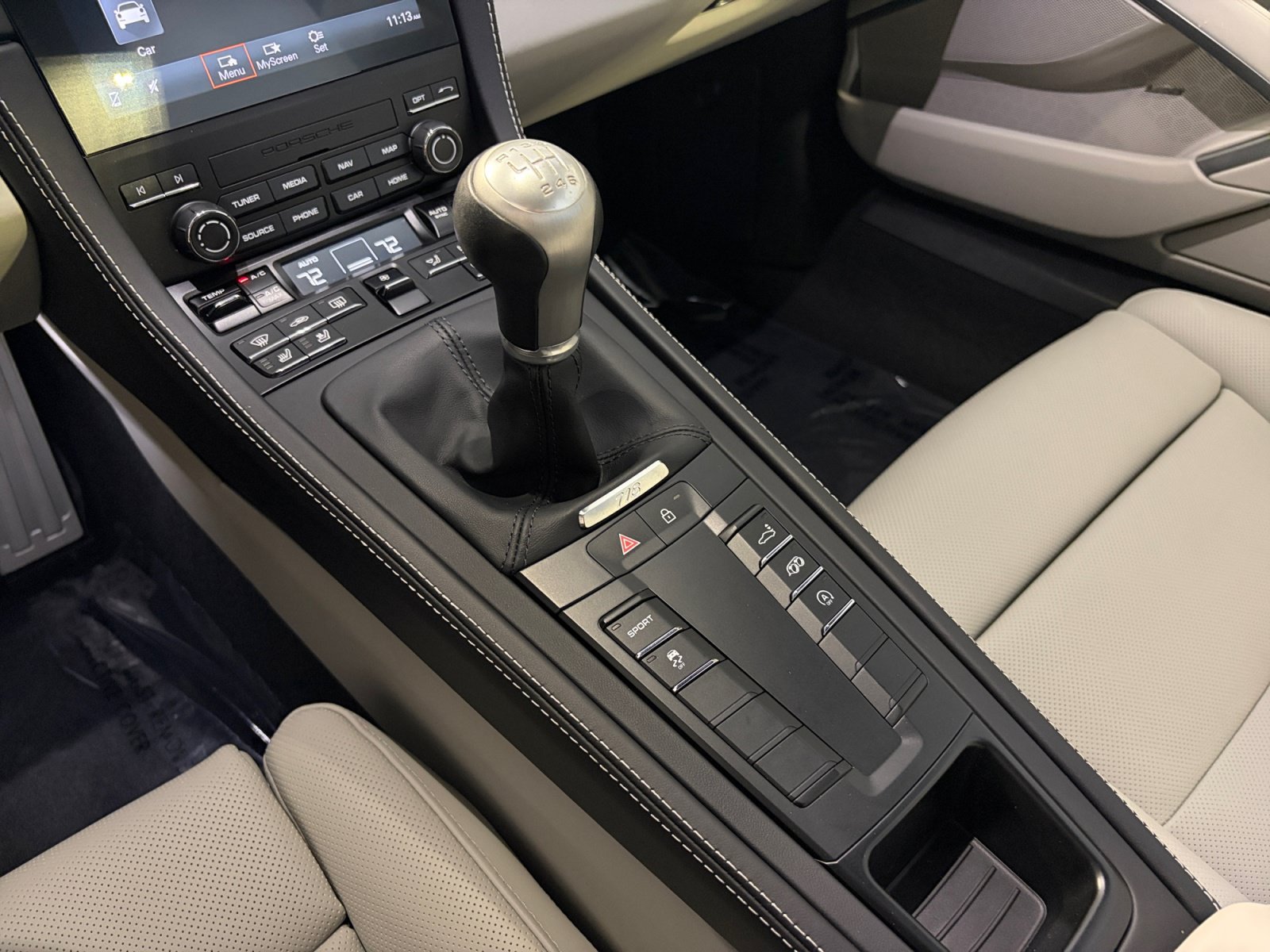 Certified 2024 Porsche 718 Cayman RWD image 35