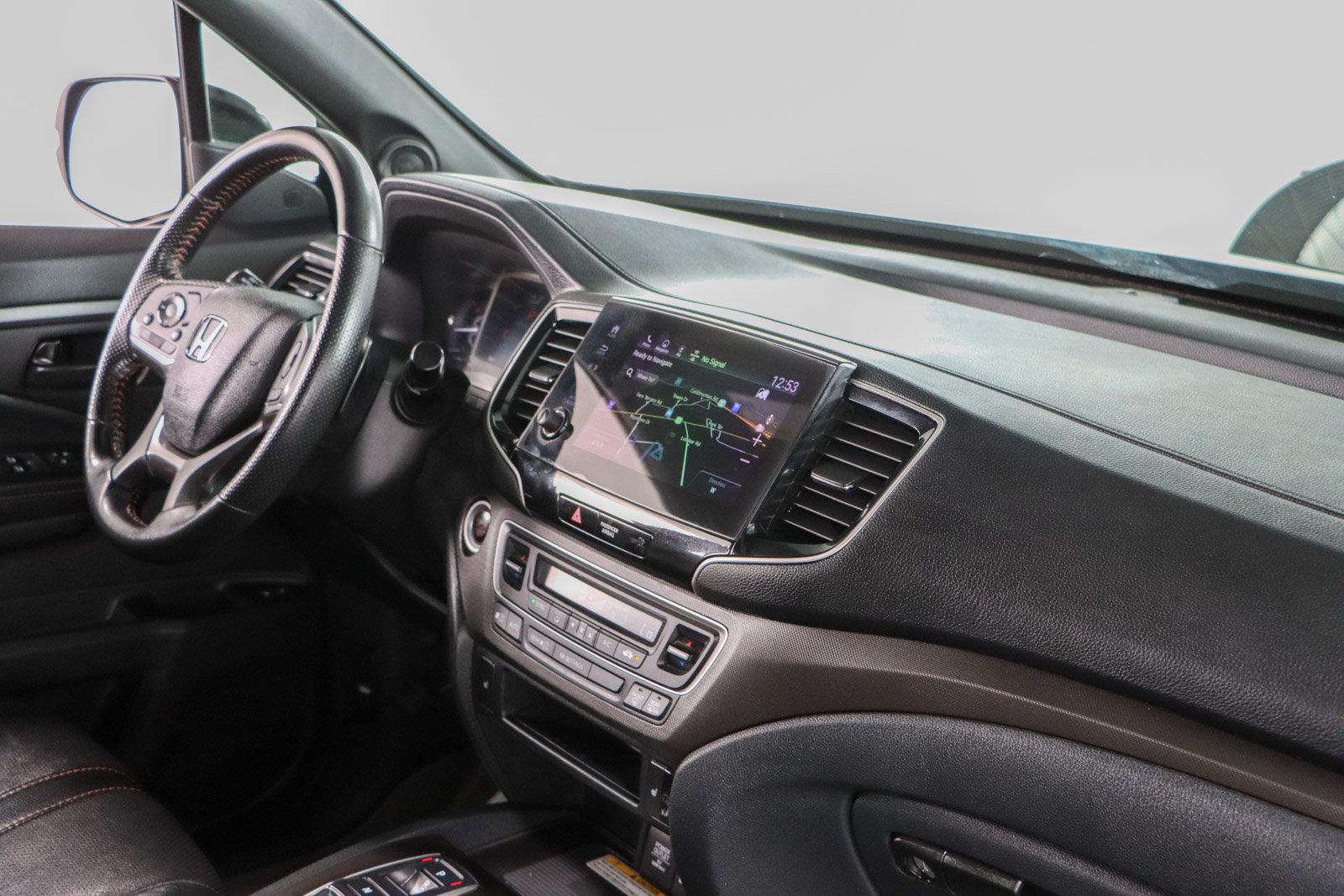 Used 2023 Honda Passport TrailSport image 27