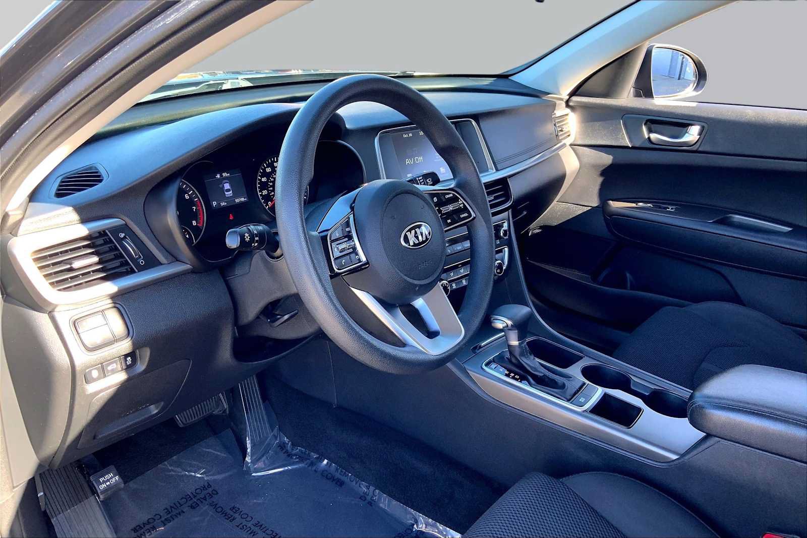 Used 2020 Kia Optima LX FWD image 16