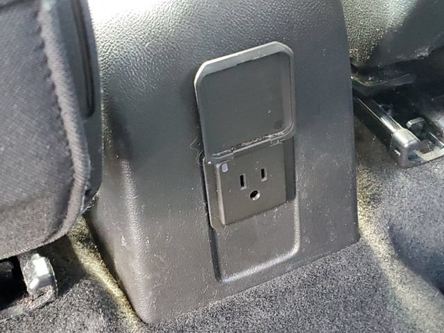 Used 2017 Chevrolet Trax LT FWD image 25