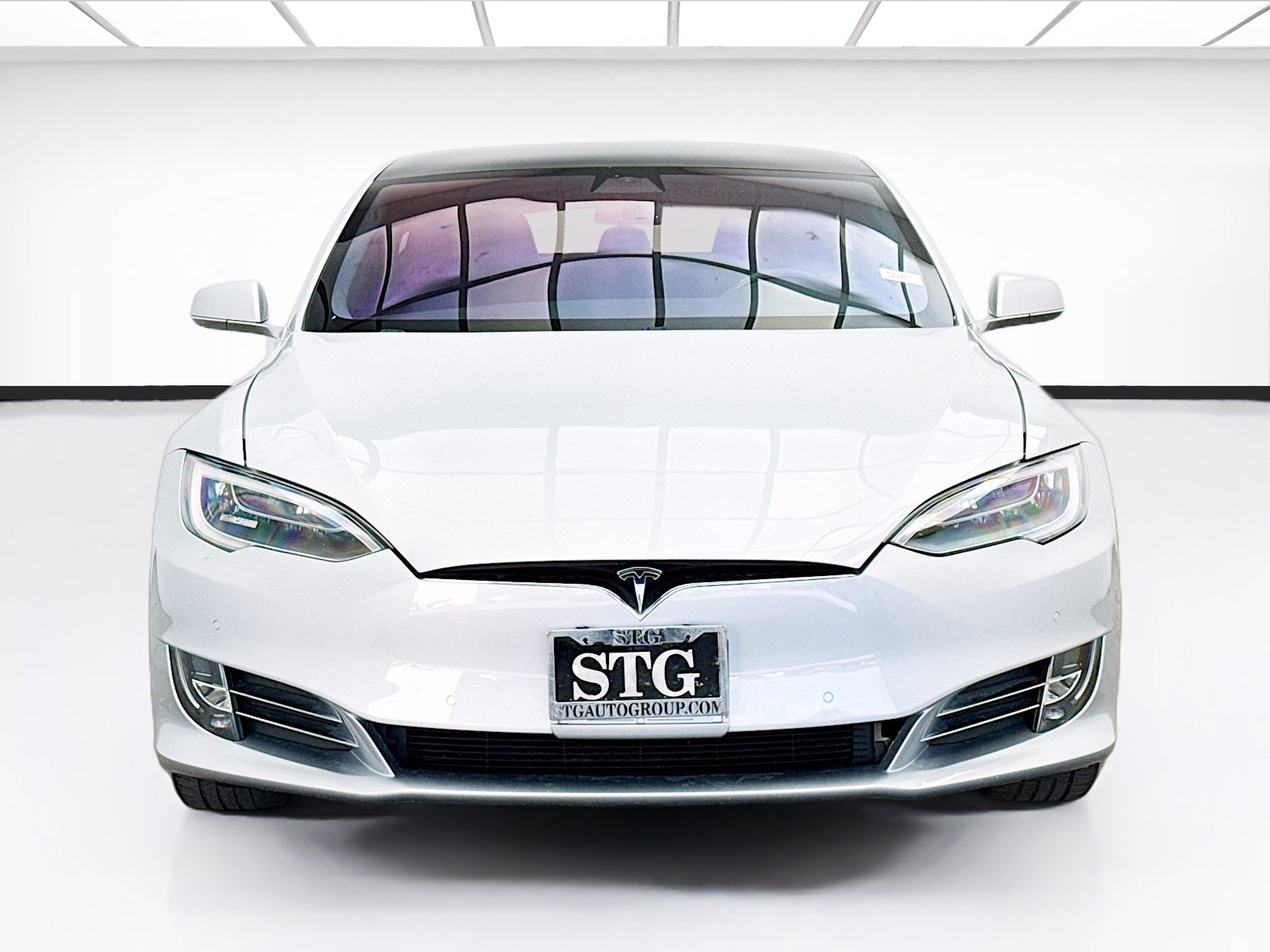 Used 2018 Tesla Model S 75D AWD/4WD image 2