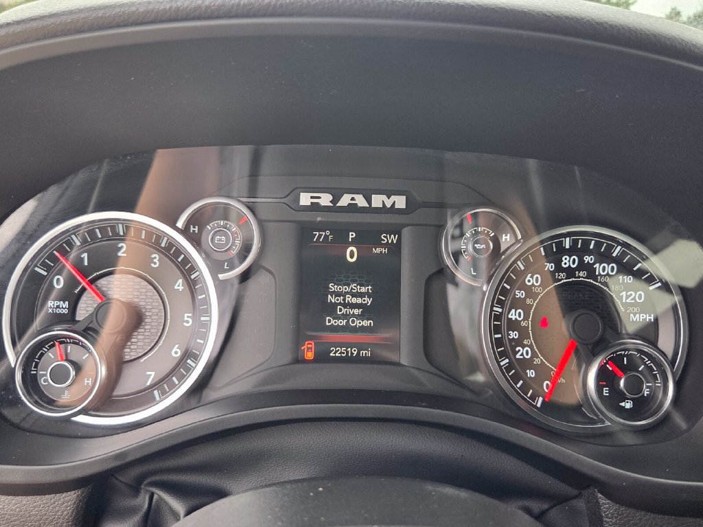 Used 2024 RAM 1500 Tradesman AWD/4WD image 31