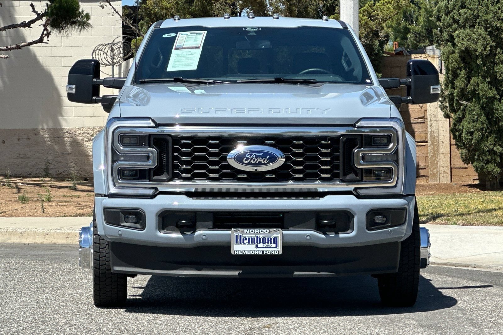 Used 2025 Ford F450 Platinum AWD/4WD image 9