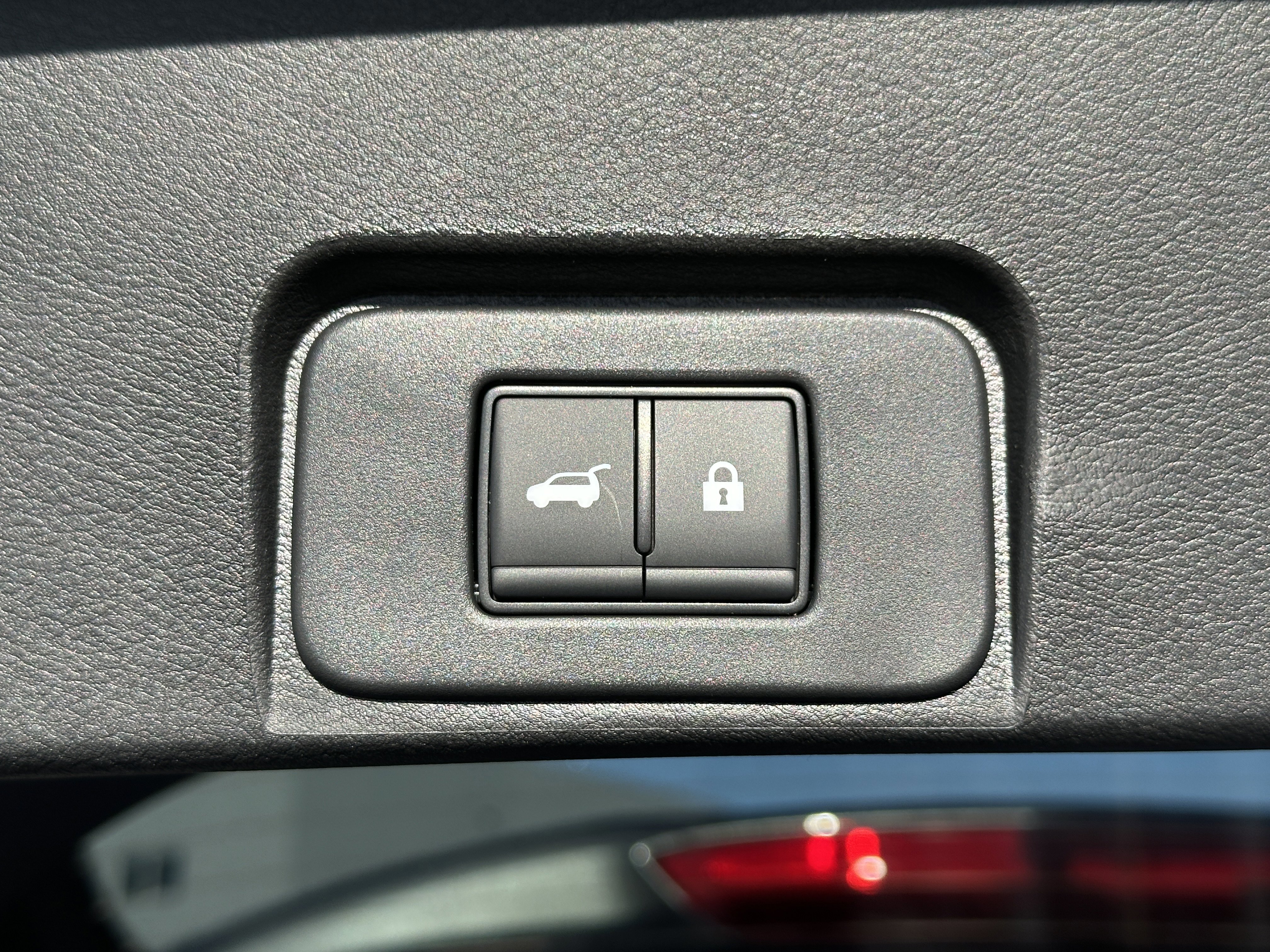 New 2026 Nissan Rogue SV w/ Cold Weather Package AWD/4WD image 37