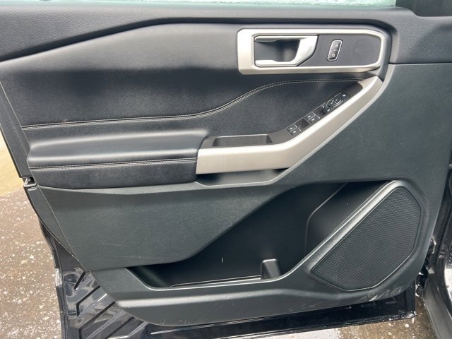 Used 2024 Ford Explorer XLT image 20