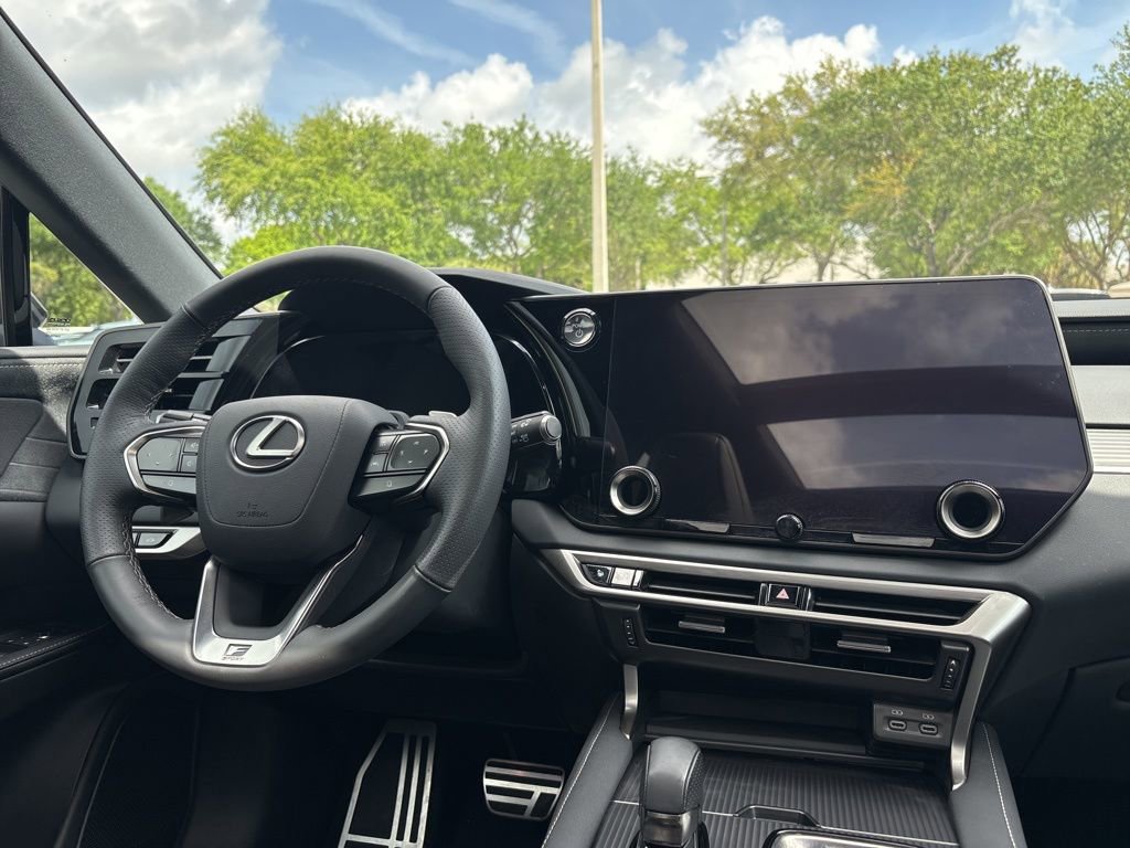 Used 2024 Lexus RX 500h F Sport w/ Convenience Package AWD/4WD image 26