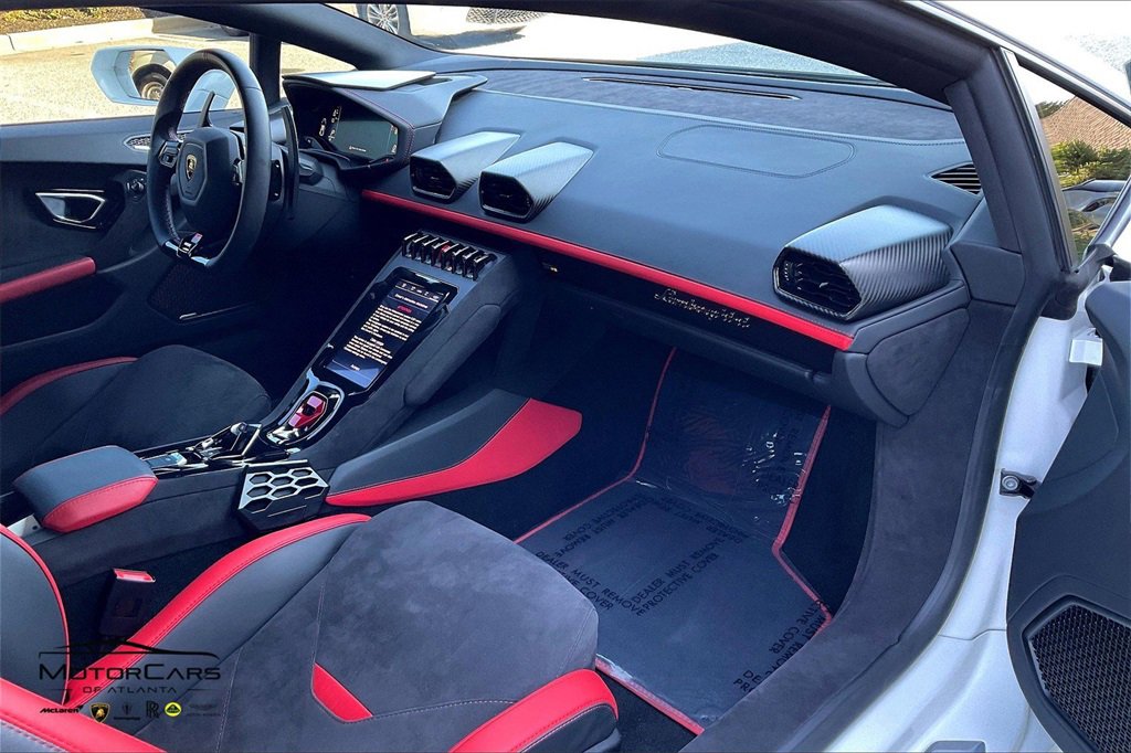 Used 2023 Lamborghini Huracan Tecnica image 12