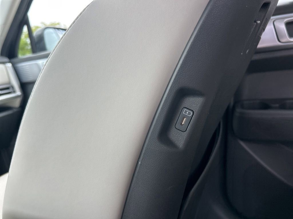 Used 2024 Hyundai Santa Fe SEL image 32