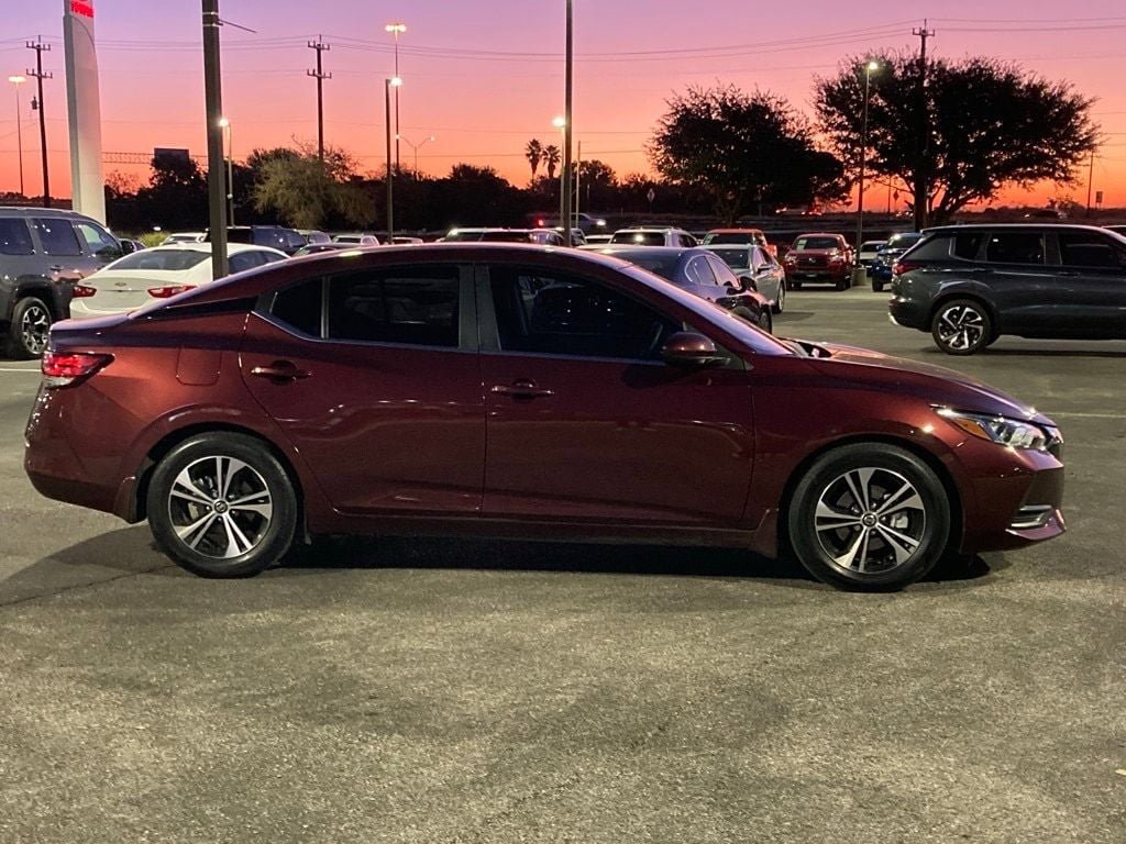 Used 2023 Nissan Sentra SV w/ All-Weather Package FWD image 4