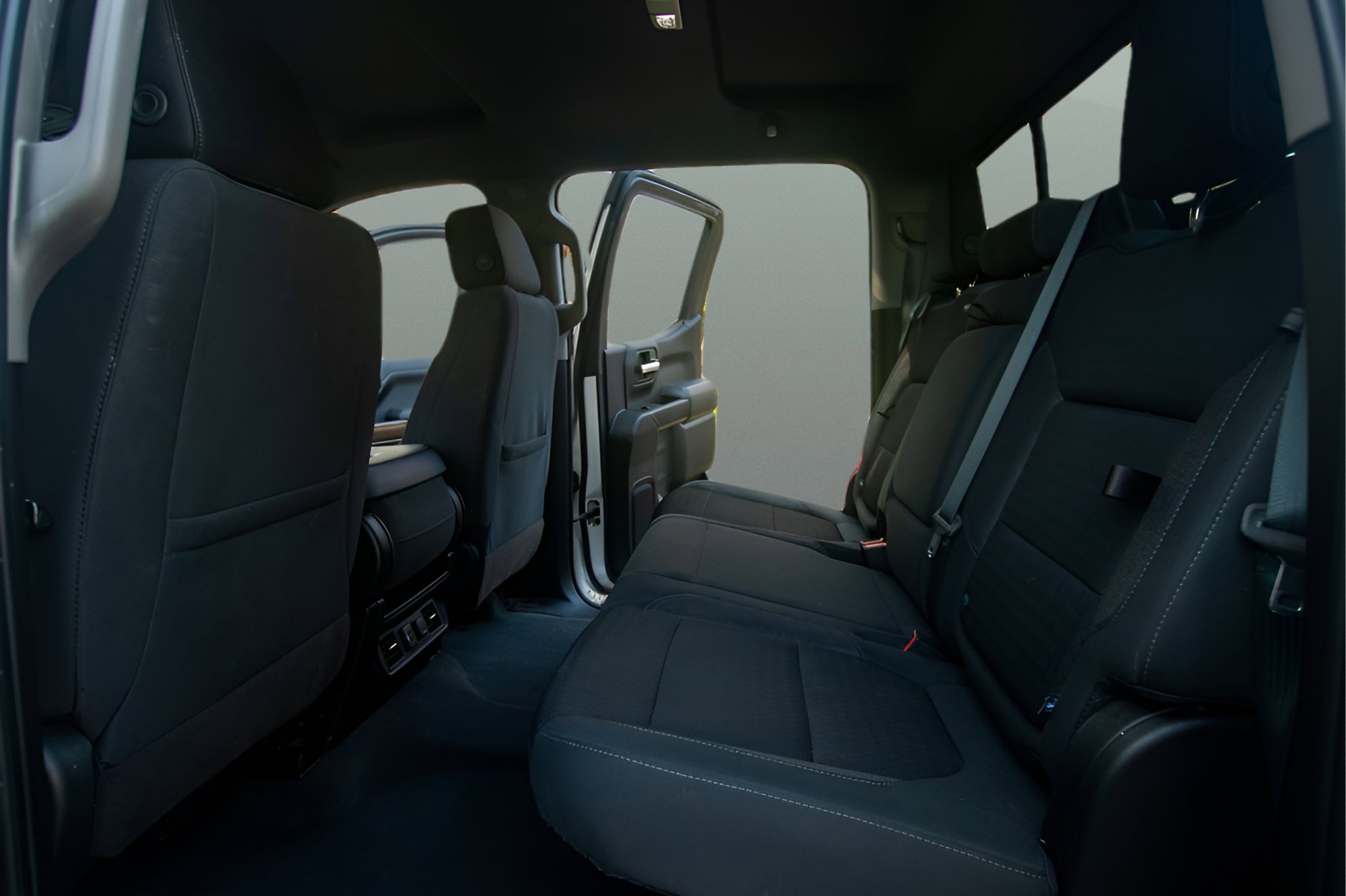 Used 2020 Chevrolet Silverado 1500 LT w/ All-Star Edition image 26