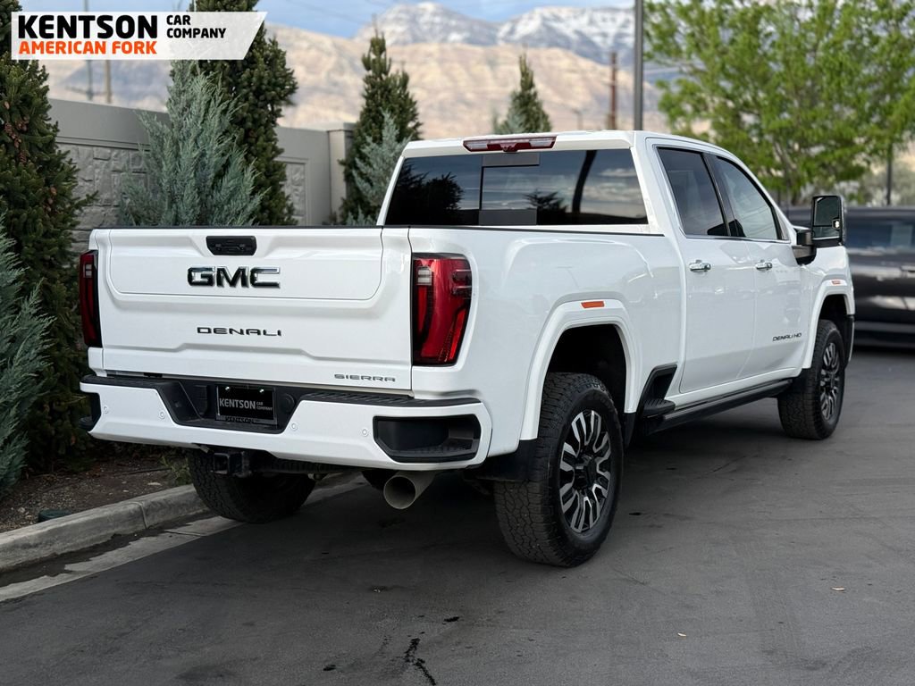 Used 2025 GMC Sierra 3500 Denali Ultimate AWD/4WD image 9