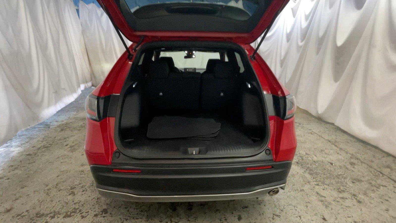 Certified 2025 Honda HR-V Sport image 23